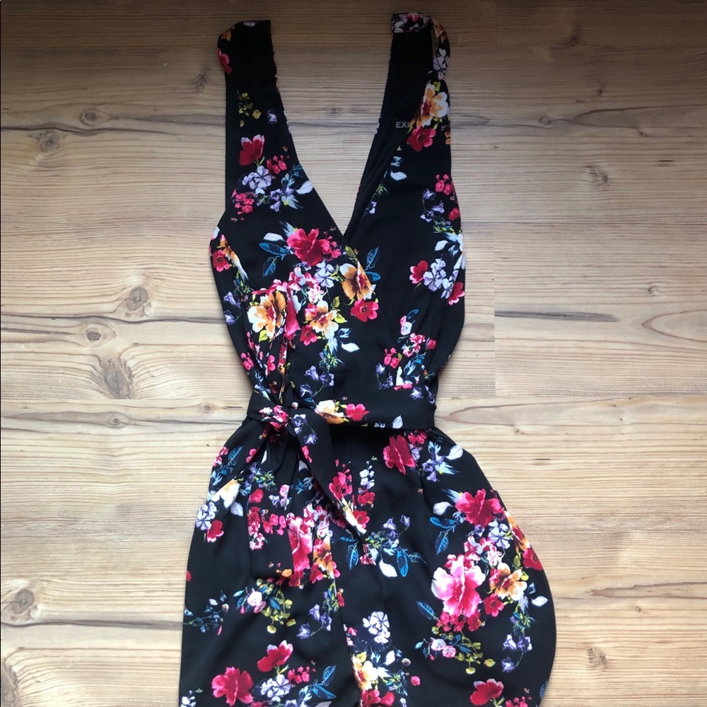 EXPRESS Floral Short Romper